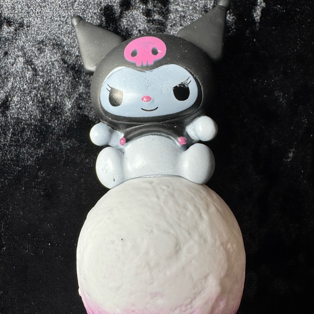 Kuromi top table lamp